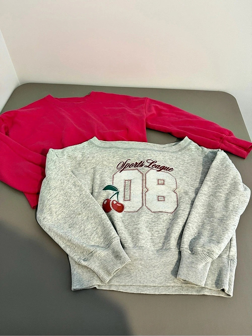 Abercrombie Kids Girls 9/10 Sweatshirt 2-Piece Bundle Gray & Pink